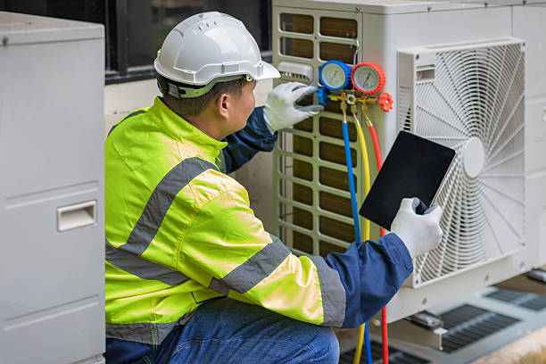 Professional Heat Pump Repair technician working in Lindale, TX